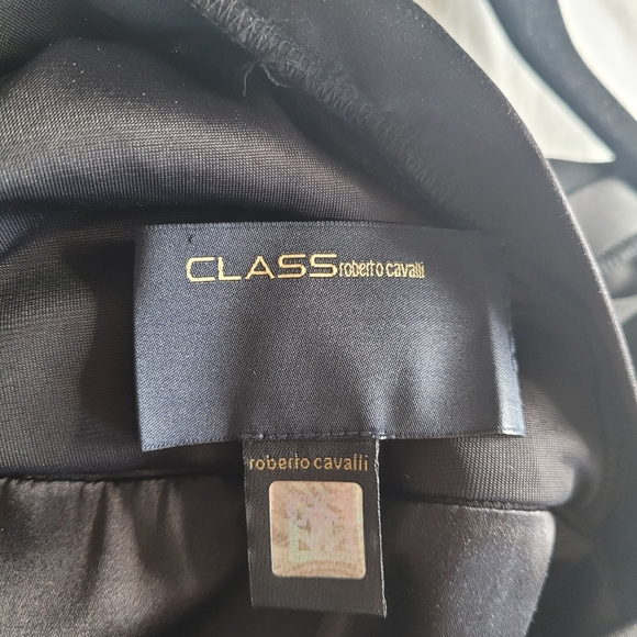 Class Roberto Cavalli - Picture 4 of 5